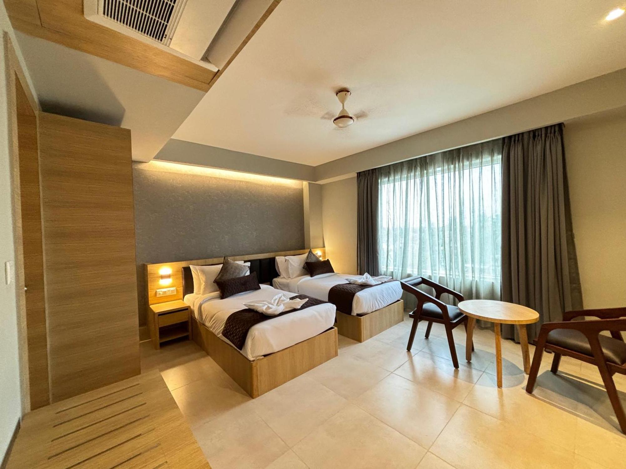 Northin Hotel Καλκούτα Εξωτερικό φωτογραφία