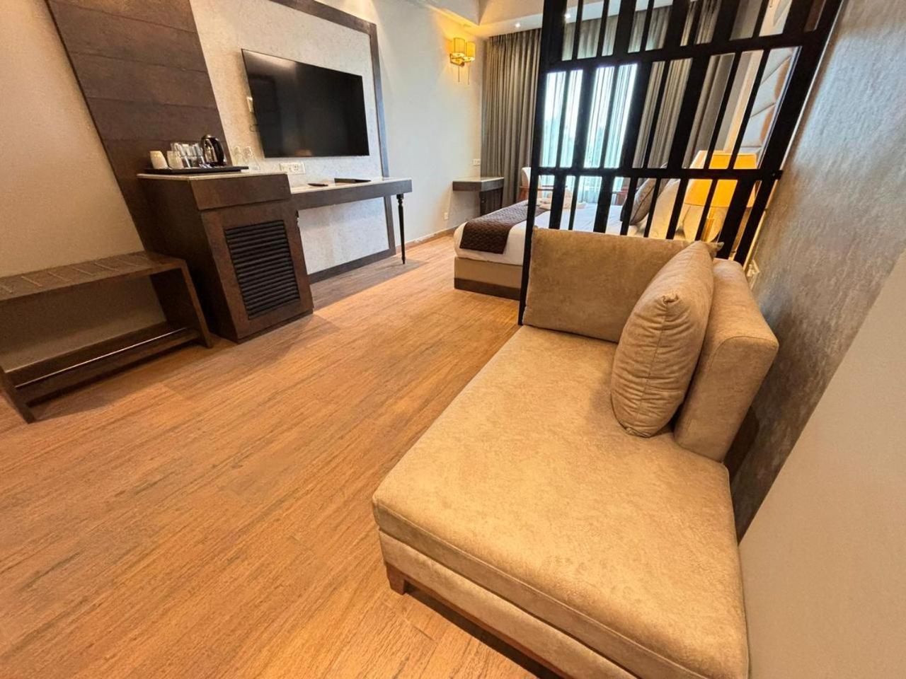 Northin Hotel Καλκούτα Εξωτερικό φωτογραφία